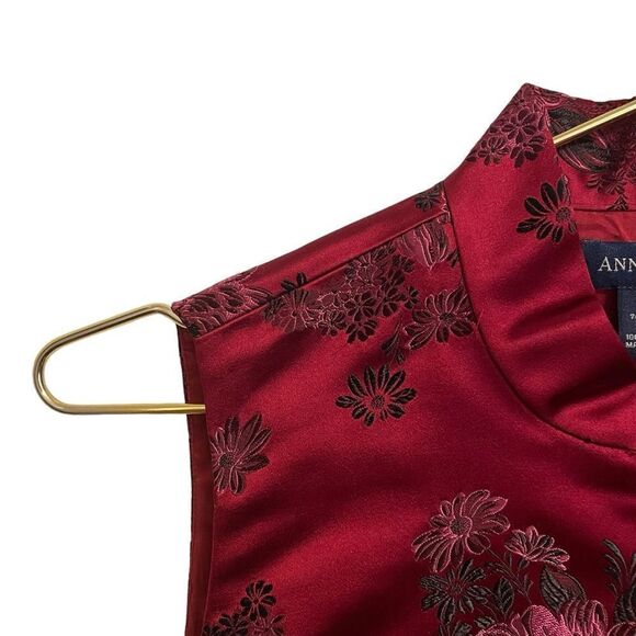 Ann Taylor Silk Blend Maroon Floral Sleeveless Vest Size 6 - Picture 4 of 6